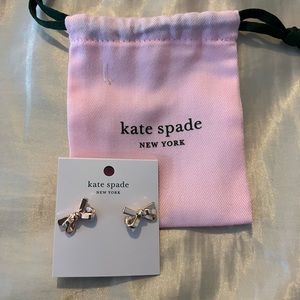 Adorable bow earrings Kate Spade in rose gold